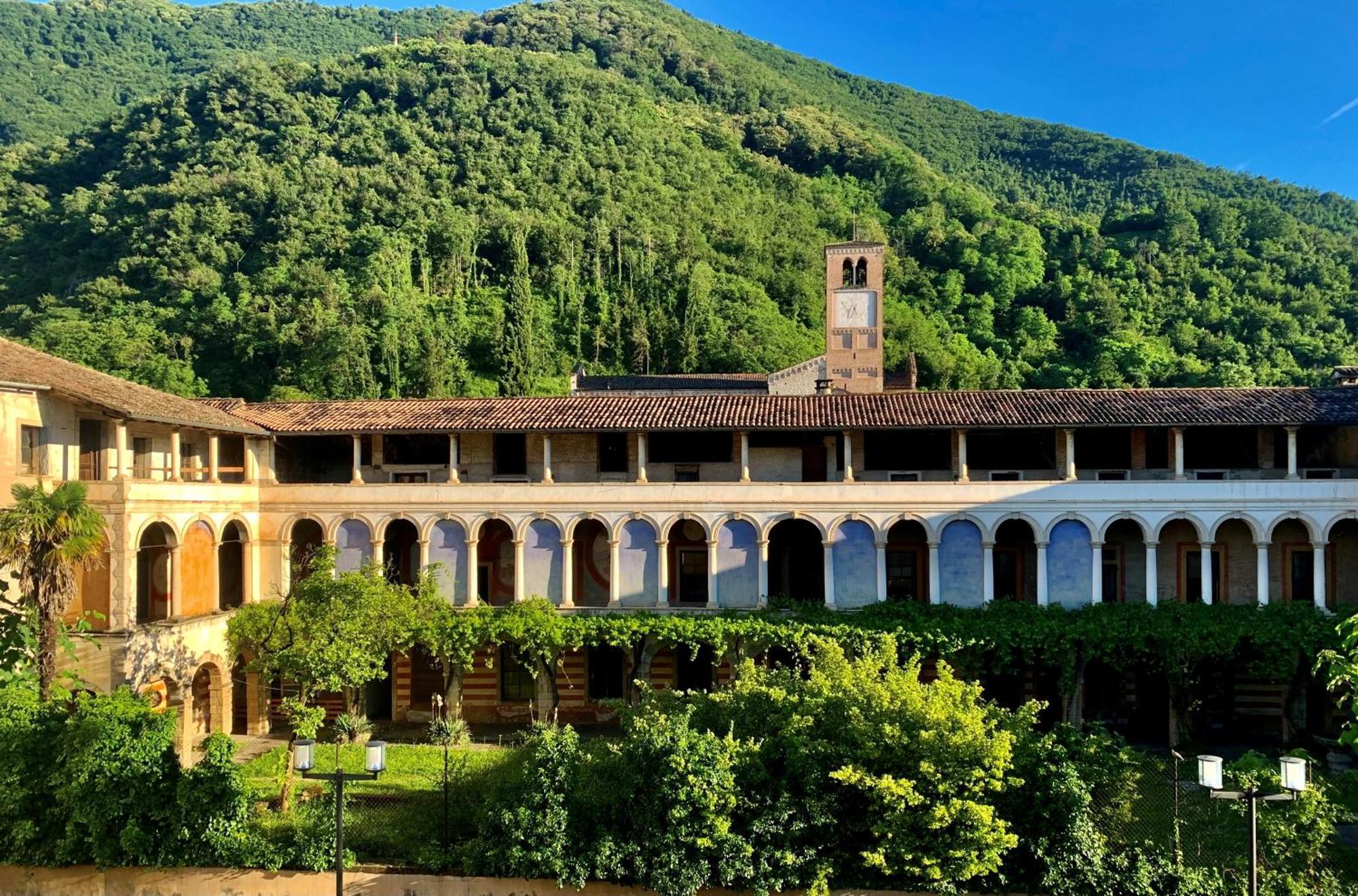 Charming Hotel Dei Chiostri Follina Kültér fotó