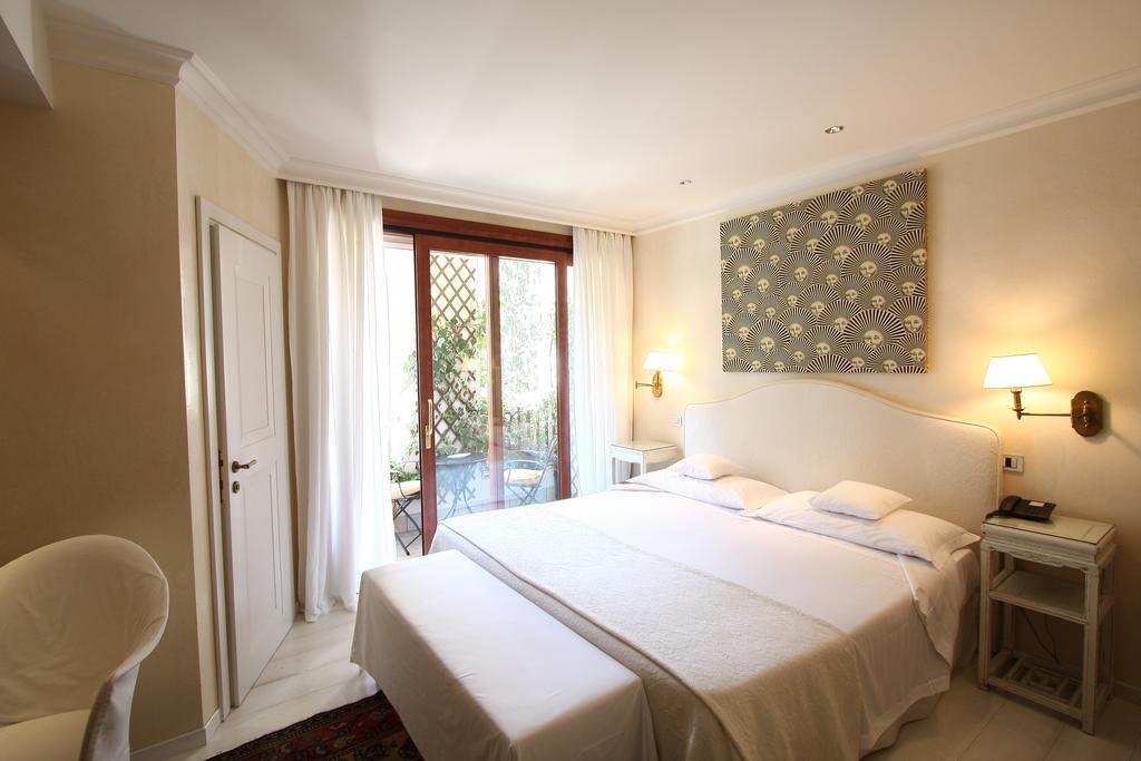 Charming Hotel Dei Chiostri Follina Kültér fotó