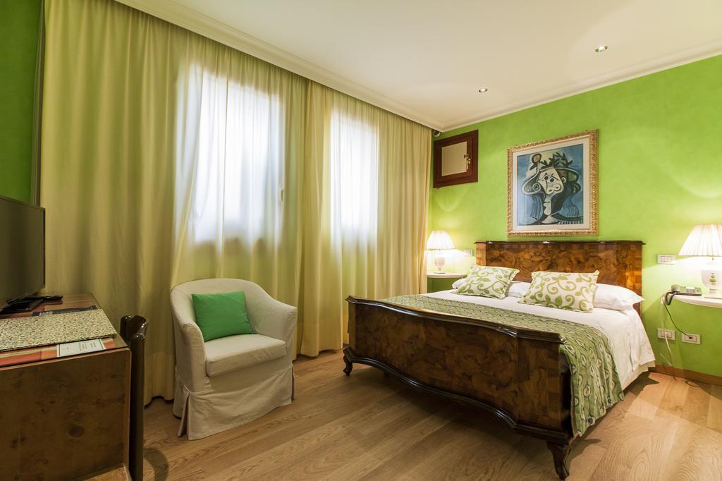 Charming Hotel Dei Chiostri Follina Kültér fotó