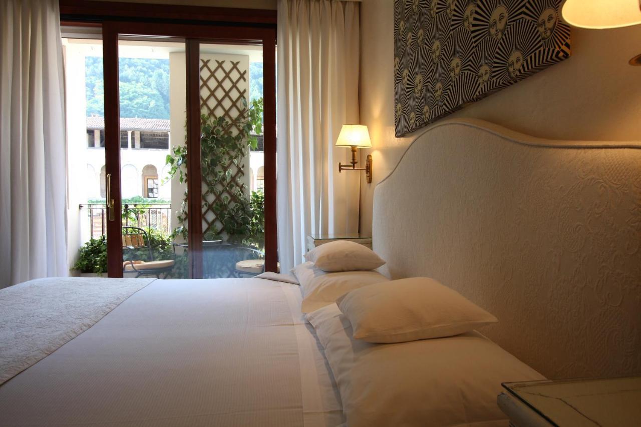 Charming Hotel Dei Chiostri Follina Kültér fotó